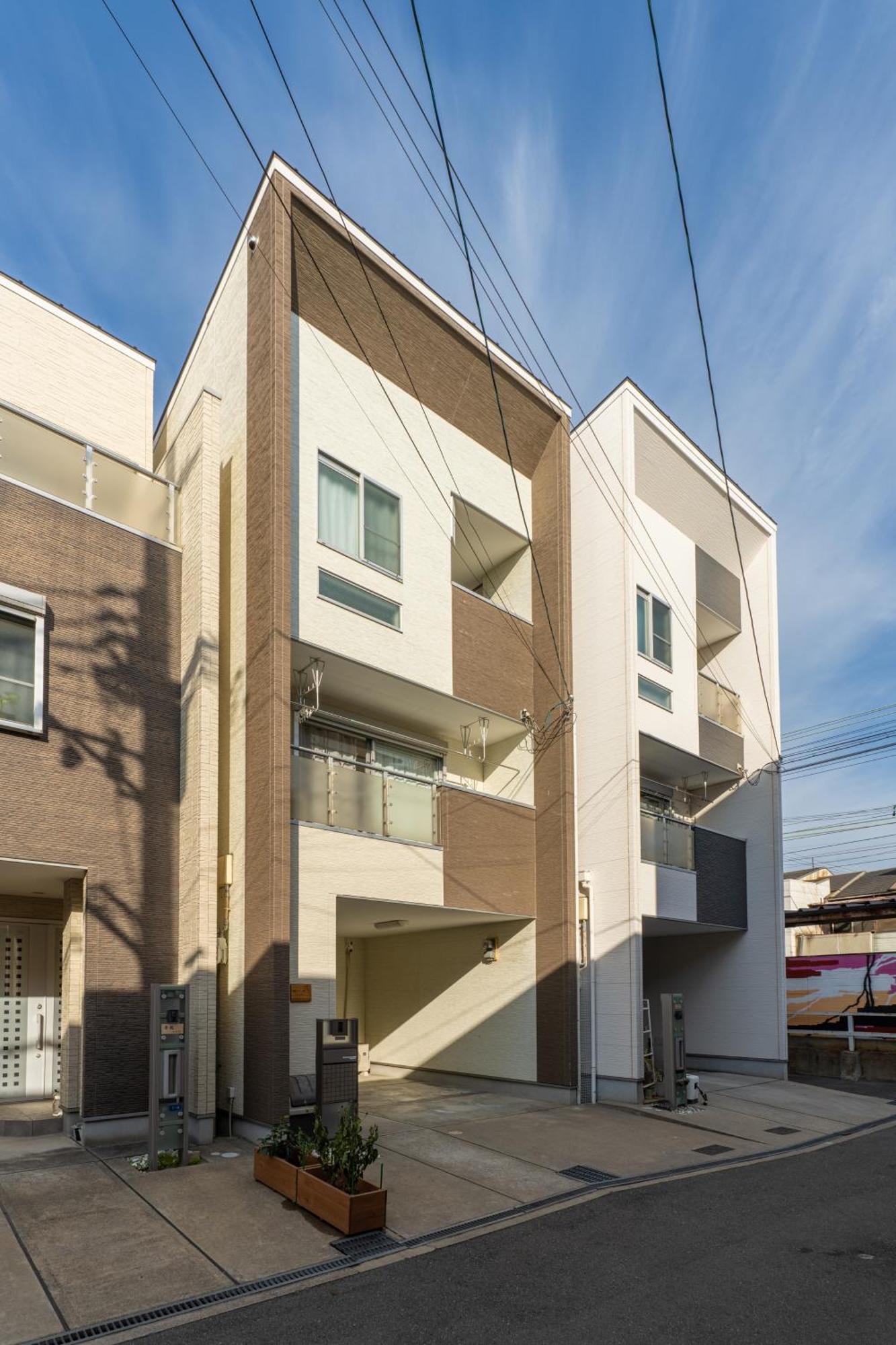 天下茶屋駅前の4LDK戸建て: 関空・難波・心斎橋近接 Villa Osaka Exterior photo